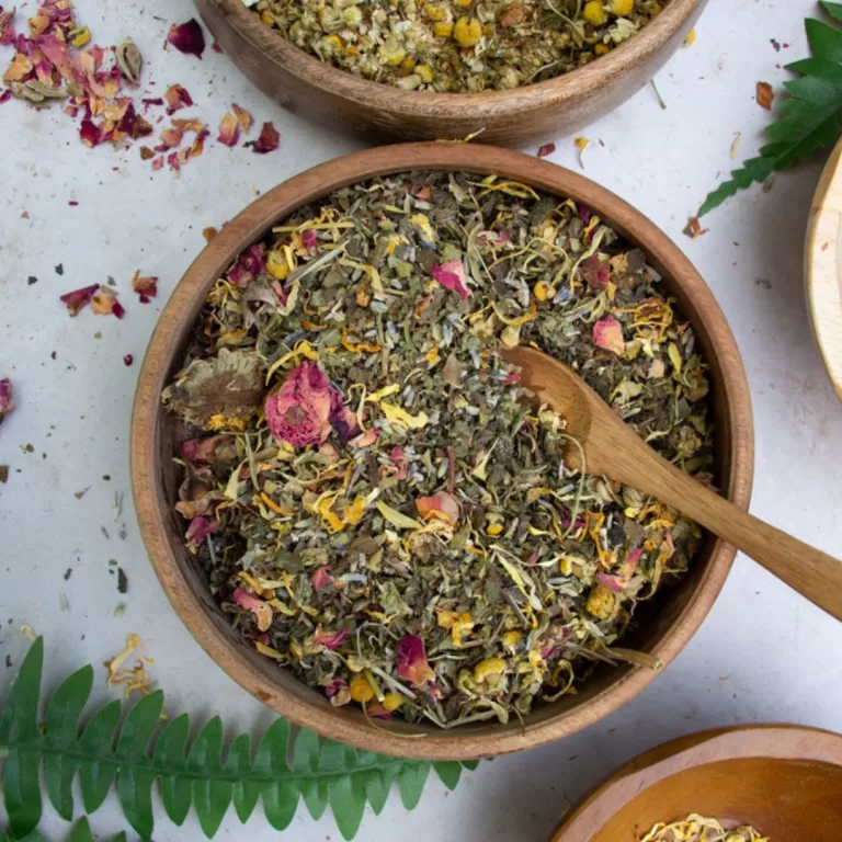 Healing Herbal Bath Tea with Comfrey