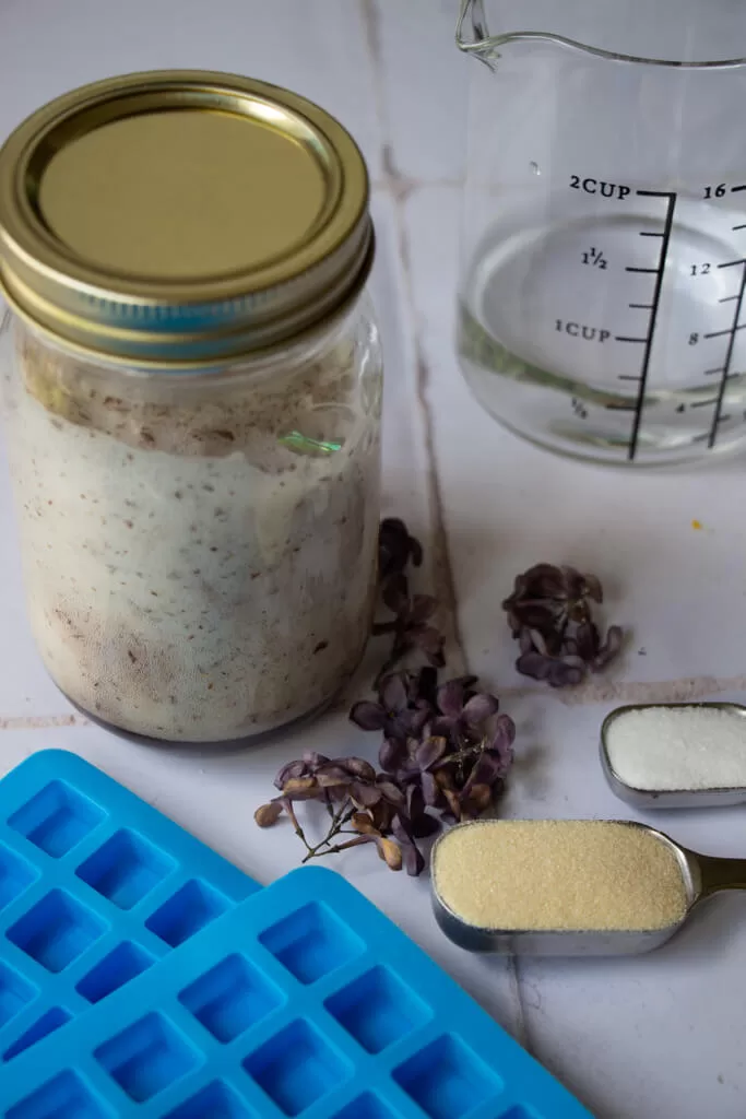 lilac shower jellies ingredients- soap, molds, water, gelatin powder, salt
