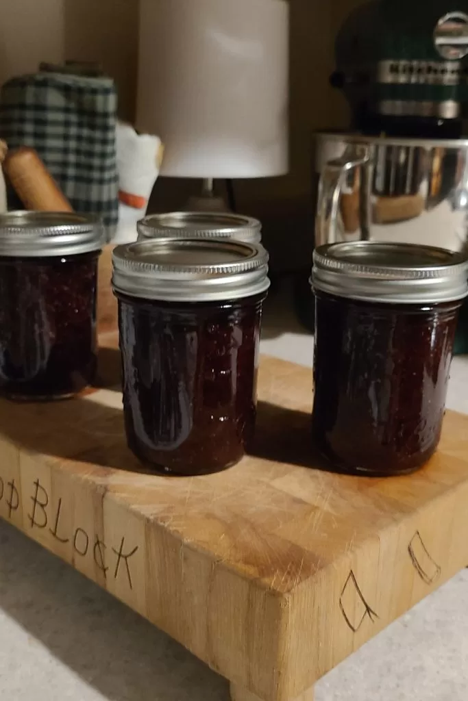 canned strawberry jam