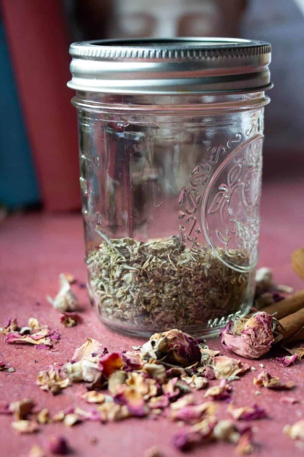 Aphrodisiac Herbal Tea Recipe with Saffron and Damiana - The Homestead ...